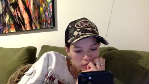 angelia01m online show from September 2025 02:37:02 AM