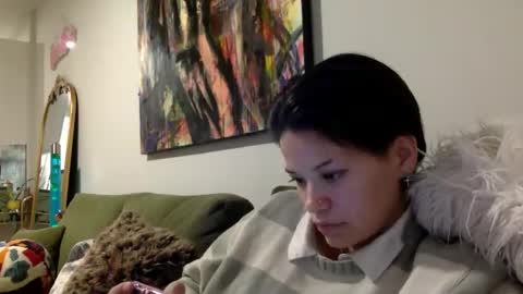 angelia01m online show from November 2025 12:55:01 AM