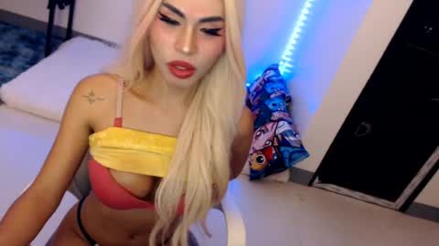 Snapshot of angelic_face_808 chatting on June 2026 03:42:01 AM DIVINE ANGEL online show from June 2026 03:42:01 AM