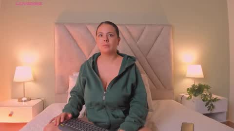 Angelica Cross online show from February 2026 12:04:01 PM