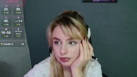 Snapshot of angelicablanch chatting on October 2025 09:36:01 PM angelicablanch online show from October 2025 09:36:01 PM