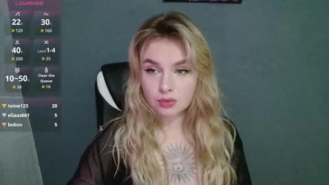 Snapshot of angelicablanch chatting on October 2025 10:03:02 PM angelicablanch online show from October 2025 10:03:02 PM