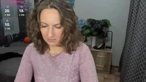 Snapshot of angelicacream chatting on December 2025 06:53:02 AM AngelicaCream online show from December 2025 06:53:02 AM