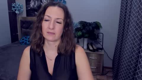 Snapshot of angelicacream chatting on January 2026 07:35:01 AM AngelicaCream online show from January 2026 07:35:01 AM