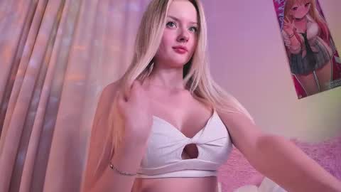 Snapshot of angelicaheaven chatting on February 2025 07:56:02 PM Angelica online show from February 2025 07:56:02 PM