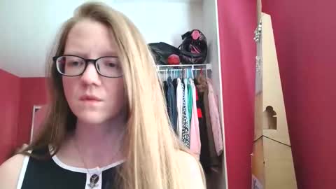 AngelicAngel online show from April 2026 01:08:01 AM