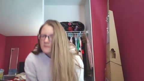 AngelicAngel online show from May 2026 08:28:02 PM
