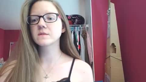 AngelicAngel online show from May 2026 07:53:02 PM