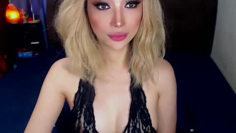 MS. AMALIA online show from April 2026 07:20:02 AM