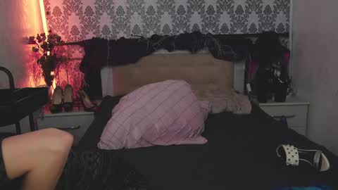 Angelika Rouge online show from October 2025 03:38:02 PM