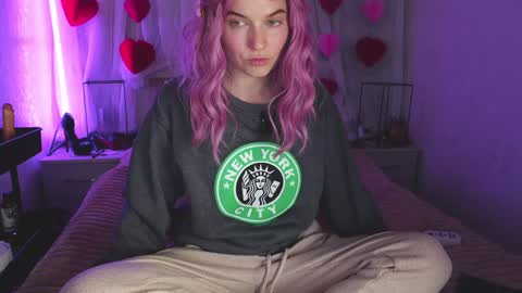 Angelika Rouge online show from March 2026 06:24:01 PM