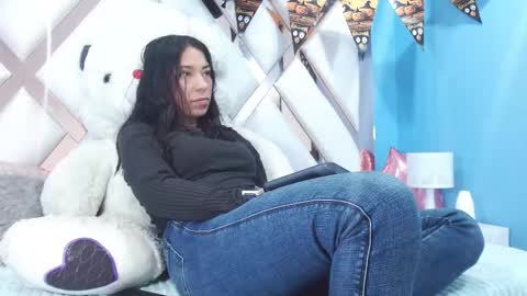    ANGELINA    online show from October 2025 01:33:02 PM