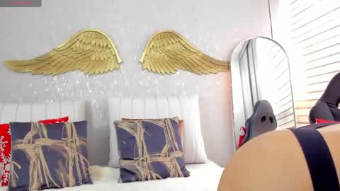 Angelina online show from May 2026 04:56:02 PM
