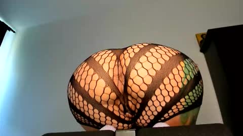 Angelina online show from October 2025 07:55:02 AM