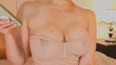 Snapshot of angelinadorian chatting on May 2026 08:36:01 PM Angelina Dorian online show from May 2026 08:36:01 PM