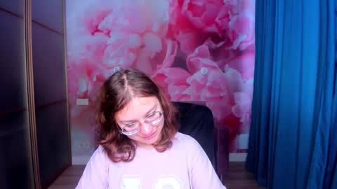 AngelinaLow online show from November 2025 12:22:02 PM