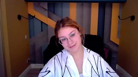 AngelinaLow online show from February 2026 01:07:02 PM