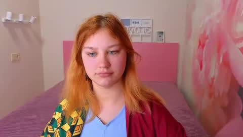 AngelinaLow online show from April 2026 01:41:02 PM