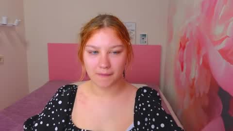 AngelinaLow online show from May 2026 11:25:01 AM
