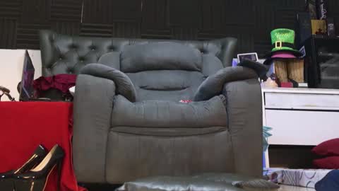 Snapshot of angelinasia chatting on November 2025 05:18:02 AM Angel online show from November 2025 05:18:02 AM