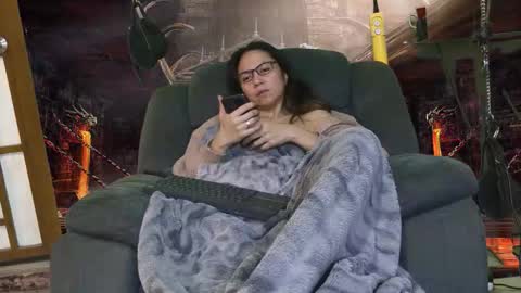 Snapshot of angelinasia chatting on February 2026 12:11:01 PM Angel online show from February 2026 12:11:01 PM