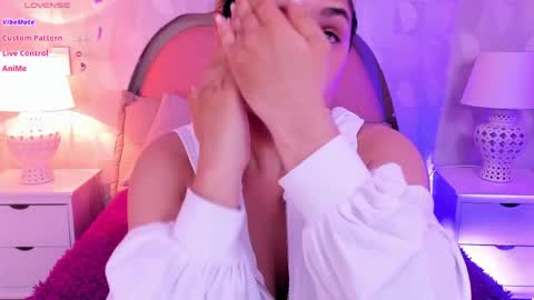 angeline online show from May 2026 01:30:01 PM