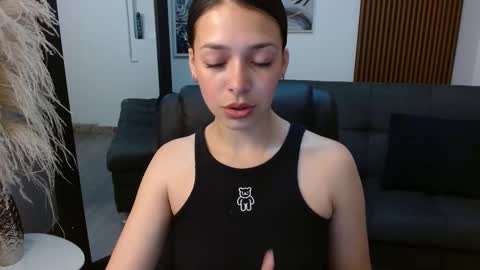 angeline_davies online show from February 2025 12:14:02 PM