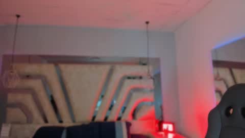 Angeline Heet online show from September 2025 03:28:01 AM