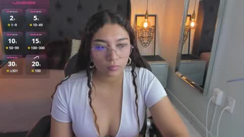 Snapshot of angelinemore chatting on February 2026 07:41:01 PM ANGELINE online show from February 2026 07:41:01 PM