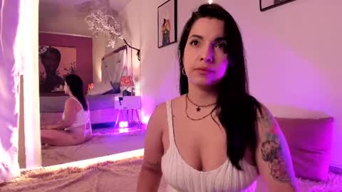 Angelique  online show from June 2026 02:01:02 AM