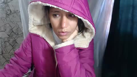 Snapshot of angelitaa_hot chatting on October 2025 11:21:01 AM angela online show from October 2025 11:21:01 AM