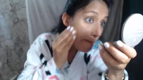 Snapshot of angelitaa_hot chatting on December 2025 03:16:02 AM angela online show from December 2025 03:16:02 AM