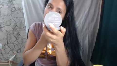 Snapshot of angelitaa_hot chatting on February 2026 10:16:01 AM angela online show from February 2026 10:16:01 AM