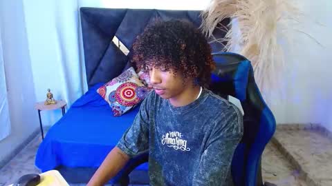 Angel online show from February 2026 08:43:01 PM