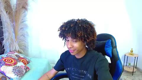 Angel online show from May 2026 09:11:02 PM