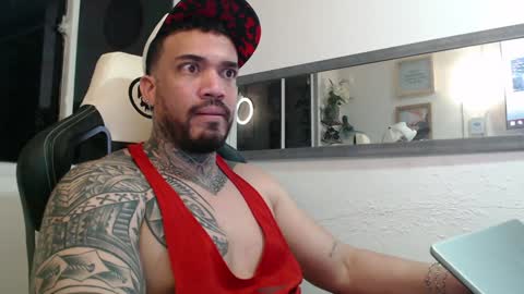 Snapshot of angellatino0 chatting on December 2024 04:03:02 AM angellatino0 online show from December 2024 04:03:02 AM