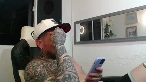 Snapshot of angellatino0 chatting on December 2024 07:38:01 AM angellatino0 online show from December 2024 07:38:01 AM