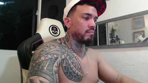 Snapshot of angellatino0 chatting on December 2024 07:28:01 AM angellatino0 online show from December 2024 07:28:01 AM