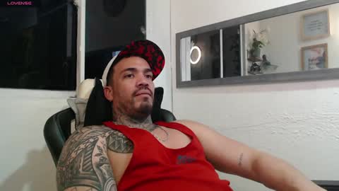 Snapshot of angellatino0 chatting on December 2024 08:52:02 AM angellatino0 online show from December 2024 08:52:02 AM