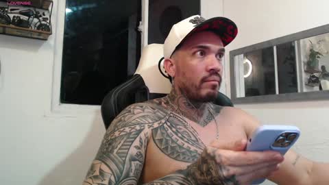 Snapshot of angellatino0 chatting on December 2024 09:25:02 AM angellatino0 online show from December 2024 09:25:02 AM