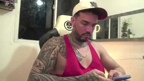 Snapshot of angellatino0 chatting on December 2024 04:43:01 AM angellatino0 online show from December 2024 04:43:01 AM