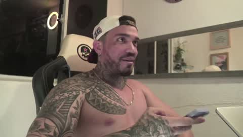 Snapshot of angellatino0 chatting on December 2024 03:09:01 AM angellatino0 online show from December 2024 03:09:01 AM