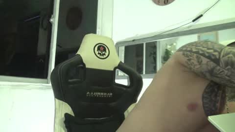 Snapshot of angellatino0 chatting on December 2024 03:58:02 AM angellatino0 online show from December 2024 03:58:02 AM