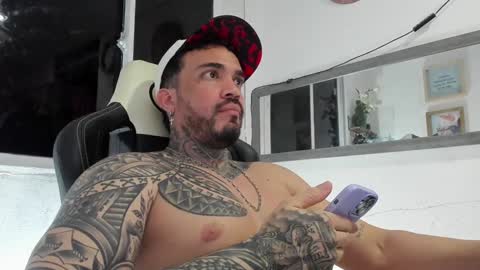 Snapshot of angellatino0 chatting on December 2024 07:15:02 AM angellatino0 online show from December 2024 07:15:02 AM