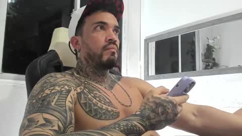 Snapshot of angellatino0 chatting on January 2025 03:48:01 AM angellatino0 online show from January 2025 03:48:01 AM