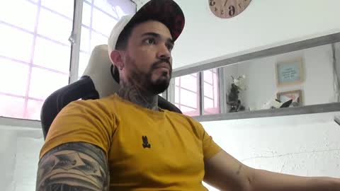 Snapshot of angellatino0 chatting on January 2025 08:46:02 PM angellatino0 online show from January 2025 08:46:02 PM