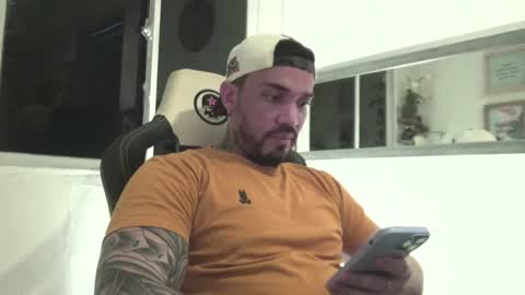 Snapshot of angellatino0 chatting on January 2025 12:11:01 AM angellatino0 online show from January 2025 12:11:01 AM