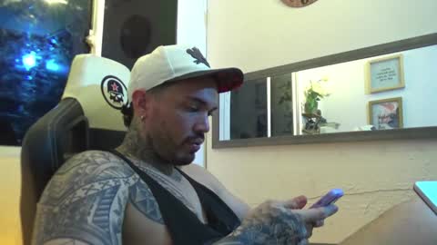 Snapshot of angellatino0 chatting on January 2025 07:08:02 AM angellatino0 online show from January 2025 07:08:02 AM