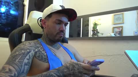 Snapshot of angellatino0 chatting on January 2025 07:28:01 AM angellatino0 online show from January 2025 07:28:01 AM