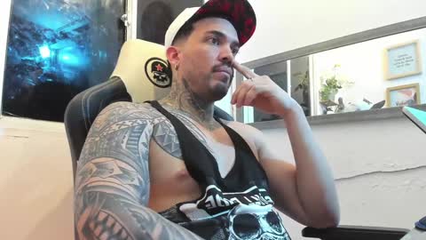 Snapshot of angellatino0 chatting on February 2025 02:17:02 AM angellatino0 online show from February 2025 02:17:02 AM